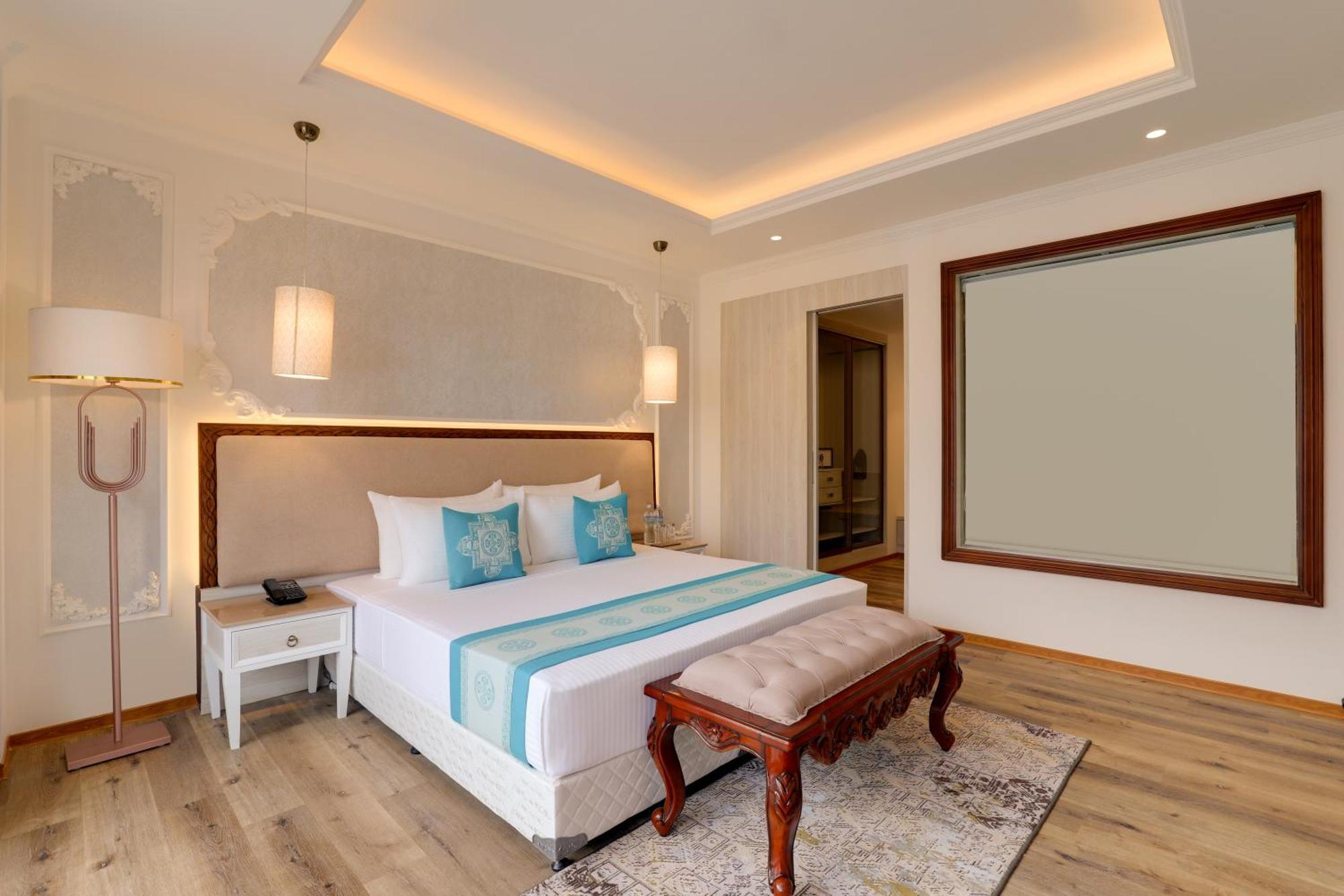 Lemon Tree Premier Budhanilkantha Kathmandu, Nepal ภายนอก รูปภาพ