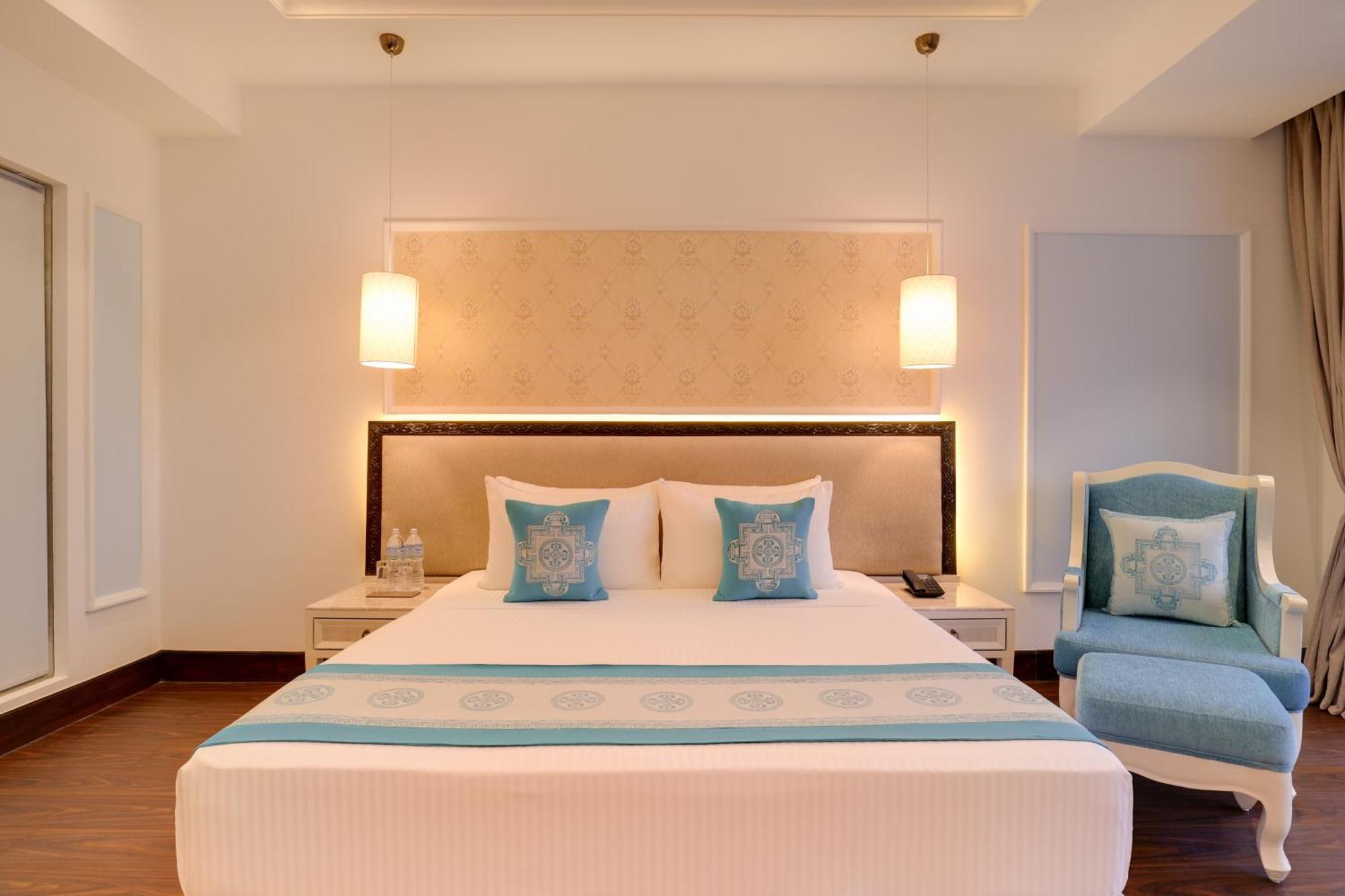 Lemon Tree Premier Budhanilkantha Kathmandu, Nepal ภายนอก รูปภาพ